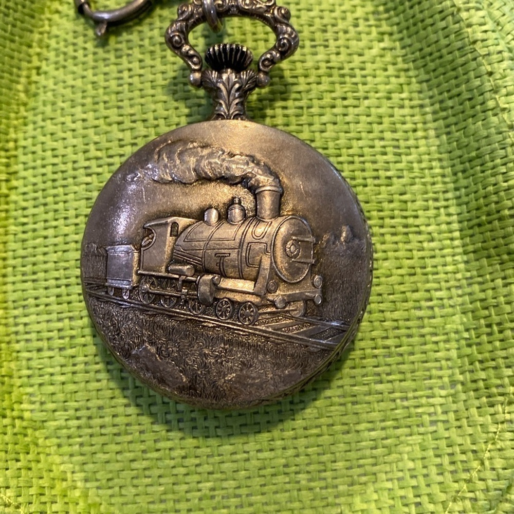 Eagle Star Geneve 1976 Swiss Rairoad pocket watch 17 Jewels Inca Bloc Arnex